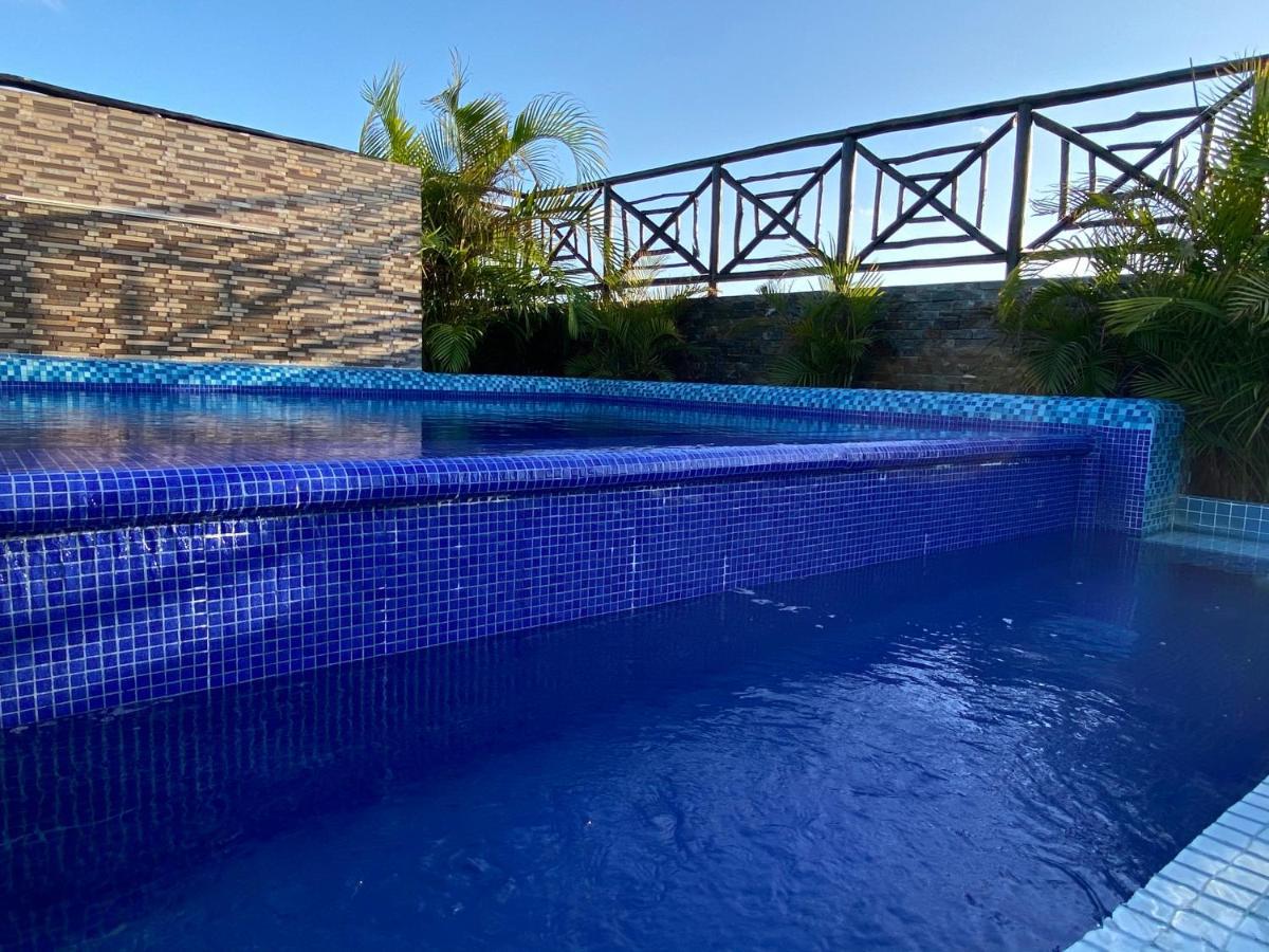 Hotel Suites La Roca Κανκούν Εξωτερικό φωτογραφία